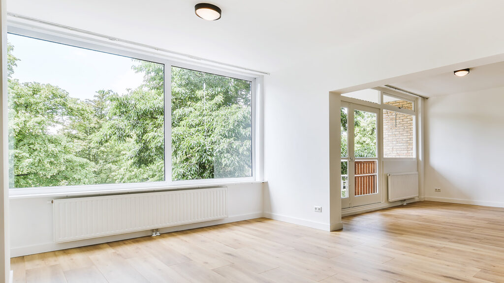 Nos artisans menuisiers réalisent la pose de toutes vos menuiseries